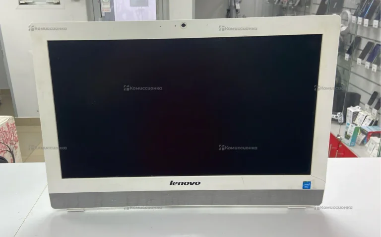 Моноблок Lenovo F0AY