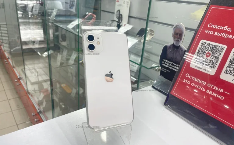 Apple iPhone 11 4/64 ГБ