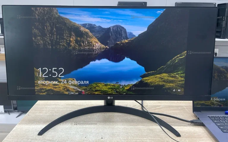 Монитор LG 29wp500