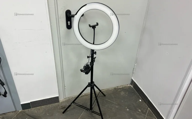 кольцевая лампа