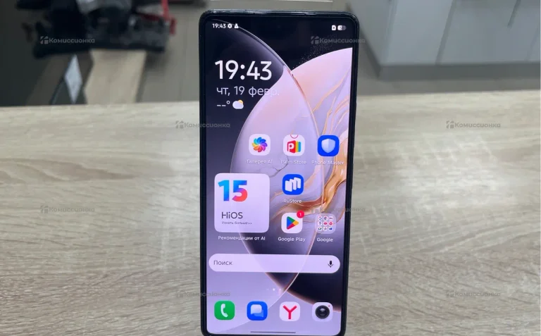 Tecno Camon 30 8/256 ГБ