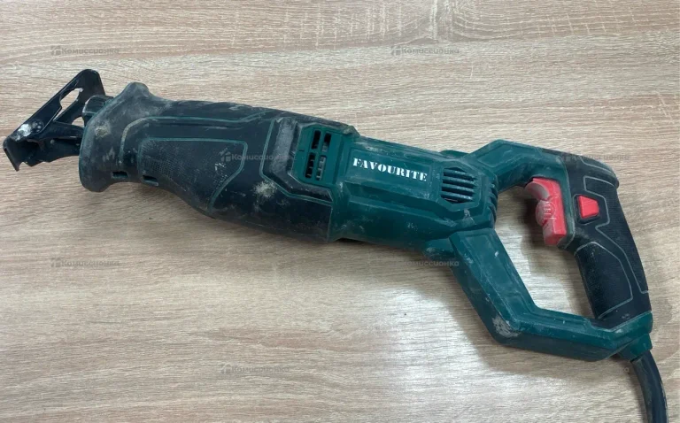 Сабельная пила FAVOURITE 1200 Вт Rs 1200