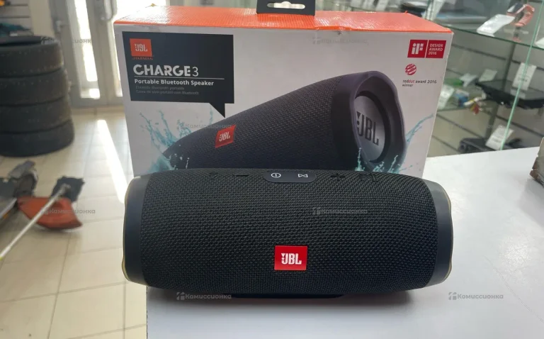 Колонка JBL CHARGE 3