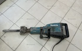 Купить Отбойный молоток Makita HM1307CB б/у , в Санкт-Петербург Цена:15900рублей