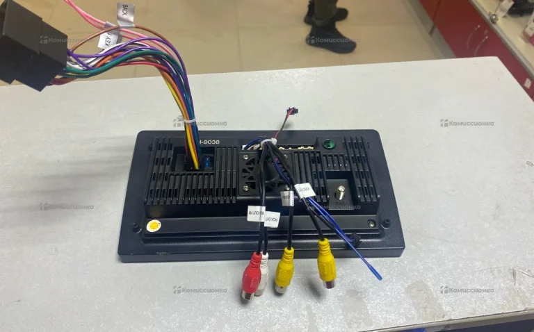 Автомагнитола  ah-9038