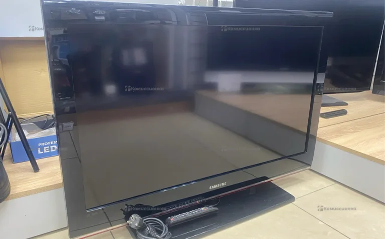 Телевизор Samsung LE37B530P7W