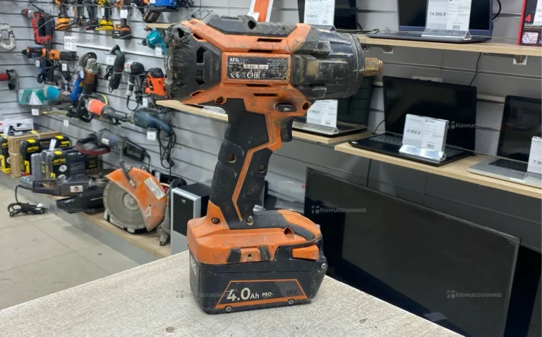 Аккумуляторный гайковерт AEG BSS18C12ZBL