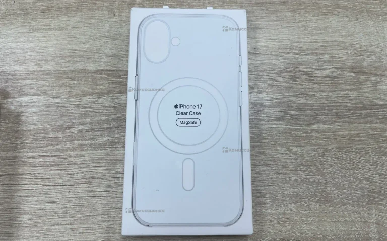 Чехол на IPhone 17. Clear Case