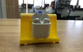 Купить Наушники  AirPods (a1602) б/у , в Саратов Цена:1000рублей