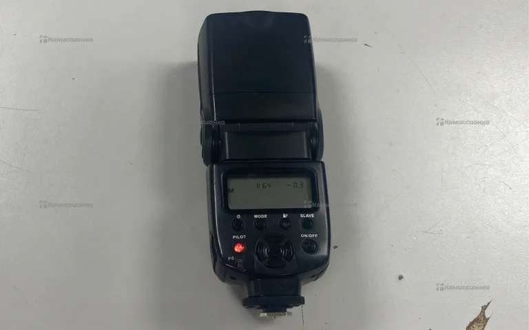 Вспышка Speedlite JY680A