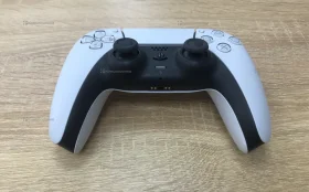 Купить Sony Джойстик PS5 б/у , в Энгельс Цена:3900рублей