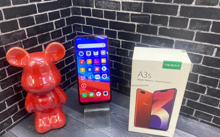 Oppo A3s 3/32 ГБ