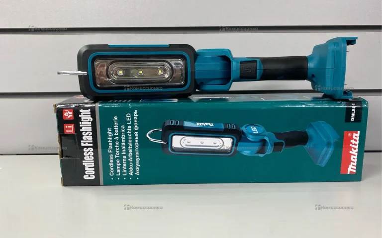 Фонарь Makita DML801