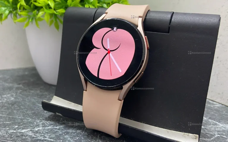 Часы  Samsung Galaxy Watch 4 40mm