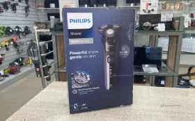 Купить Электробритва Philips 85588/30 б/у , в Москва и область Цена:5990рублей
