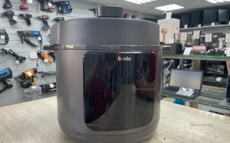 Мультиварка Tuvio TMPC03D6