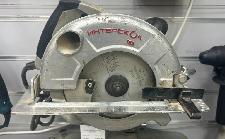 Дисковая пила Интерскол ДП-165/1200