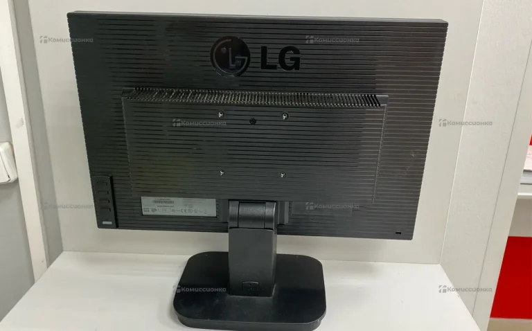 Монитор lg flatiron l192 l192