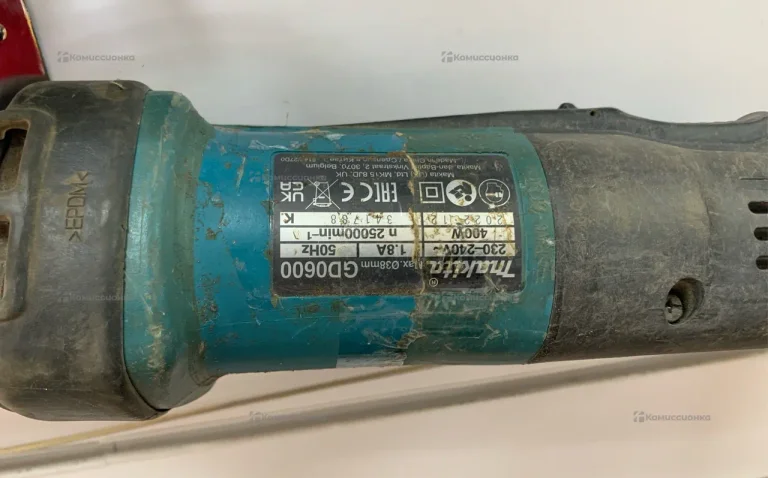 Шлифовальная машина Makita GD 0600