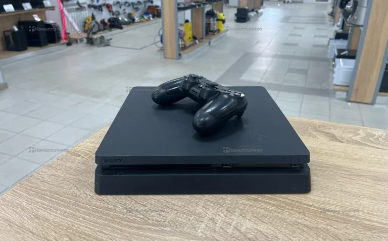 Игровая приставка Sony PlayStation 4 Slim