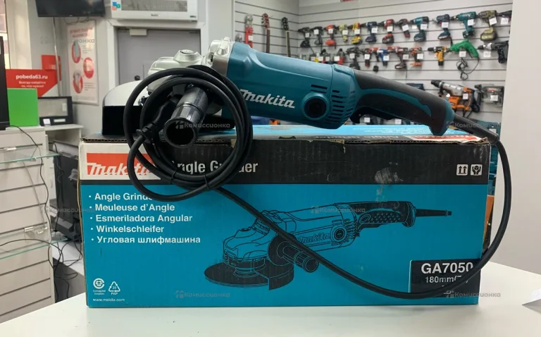 УШМ Makita GA7050