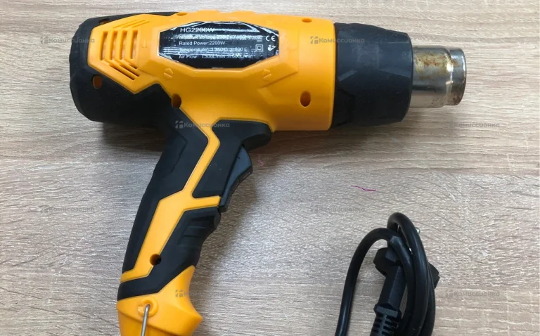 Фен строительный Deko HG 2800