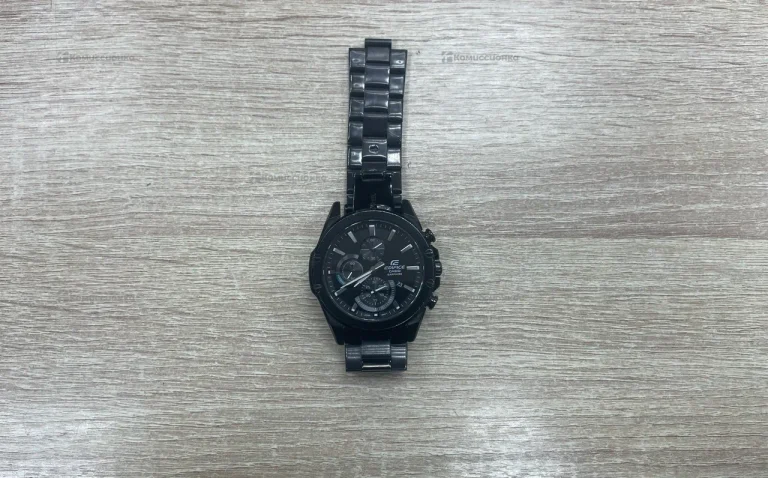 Часы Casio