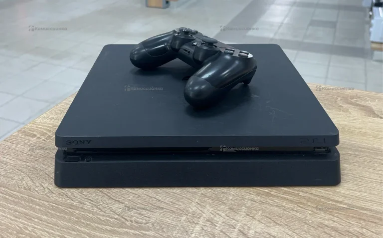 Игровая приставка Sony PlayStation 4 Slim