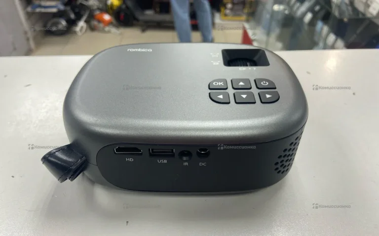 Проектор  Rombica Multiverse Nano Q