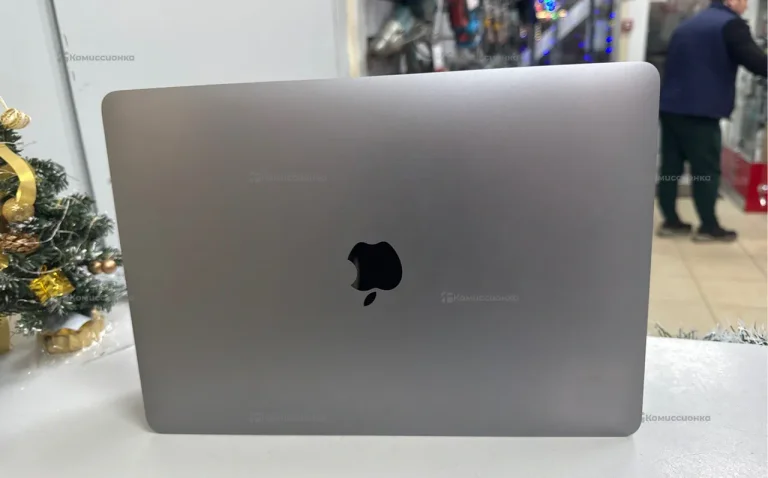 Ноутбук  MacBook Air M1 2020