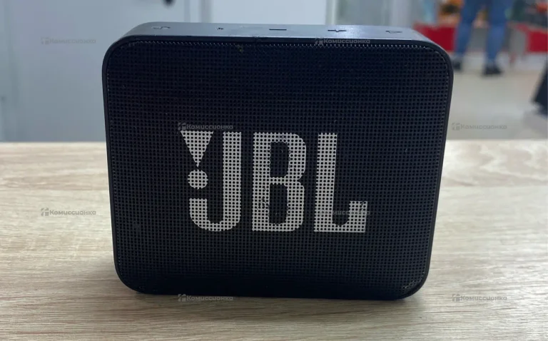 Колонка  JBL GO