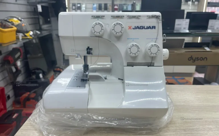 Швейная машина  Jaguar
