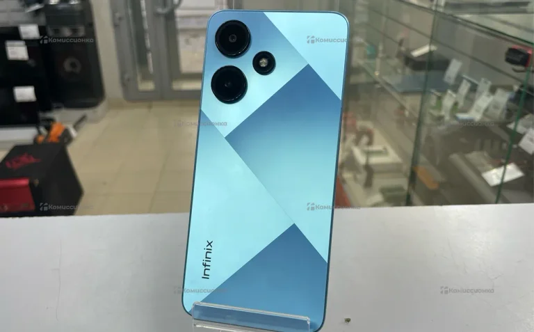 Infinix Hot 30i 4/64 ГБ