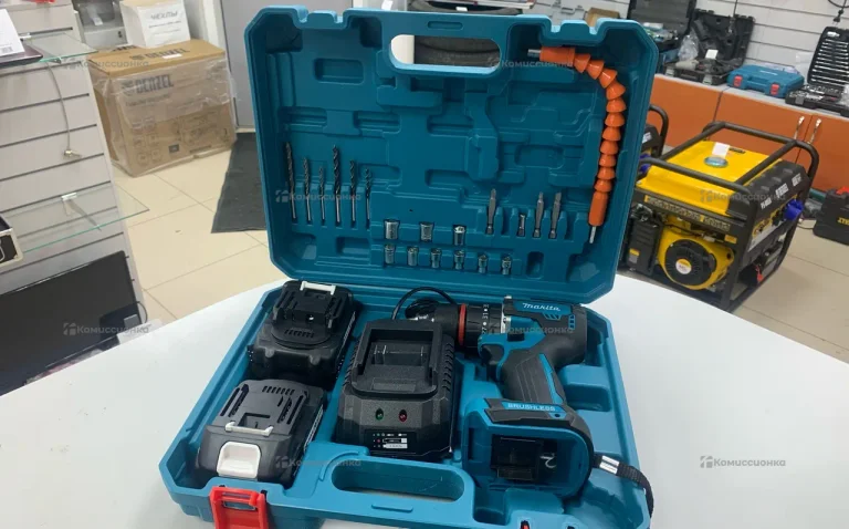 Шуруповерт Makita реплика