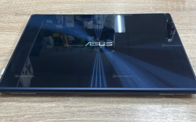 Ноутбук ASUS UX302L