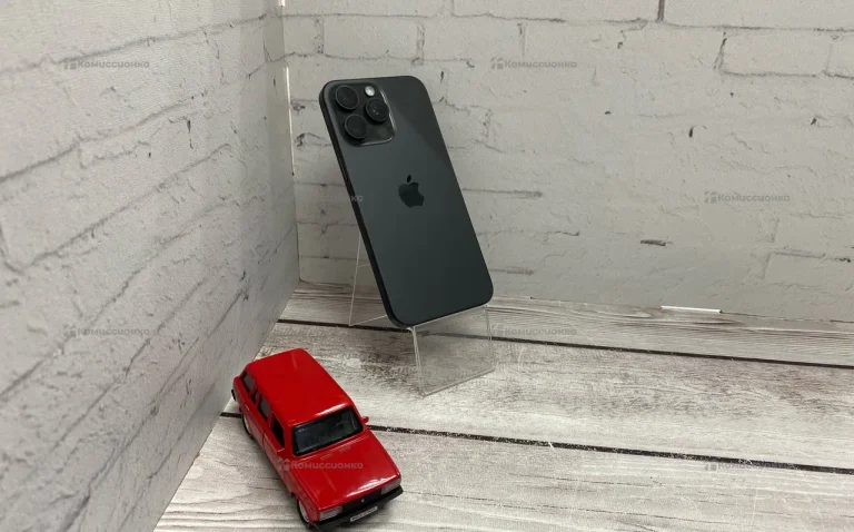 Apple iPhone 15 Pro Max 8/256 ГБ