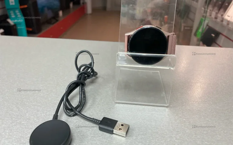 Часы  Samsung Galaxy watch 4