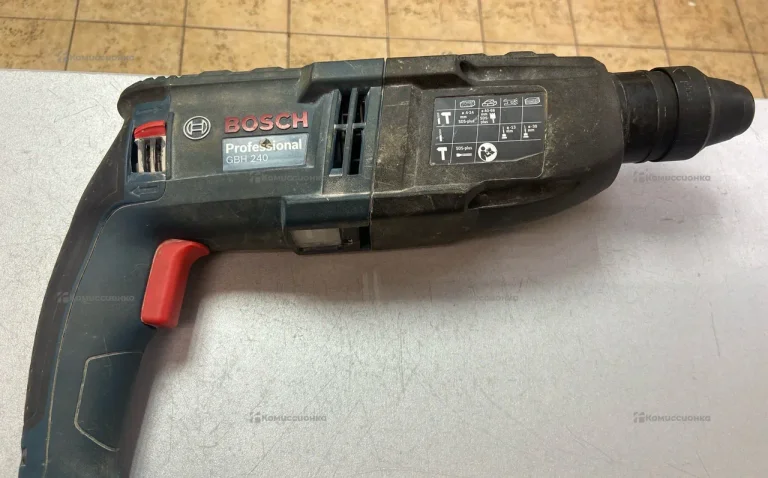 Перфоратор Bosch GBH 240