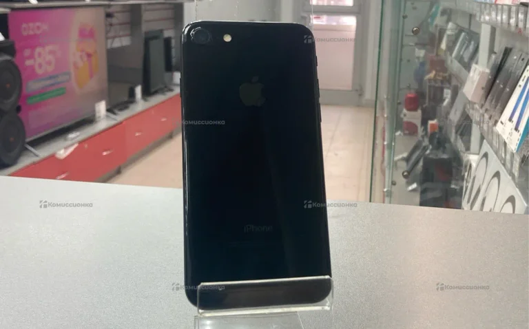 Apple iPhone 7 2/32 ГБ