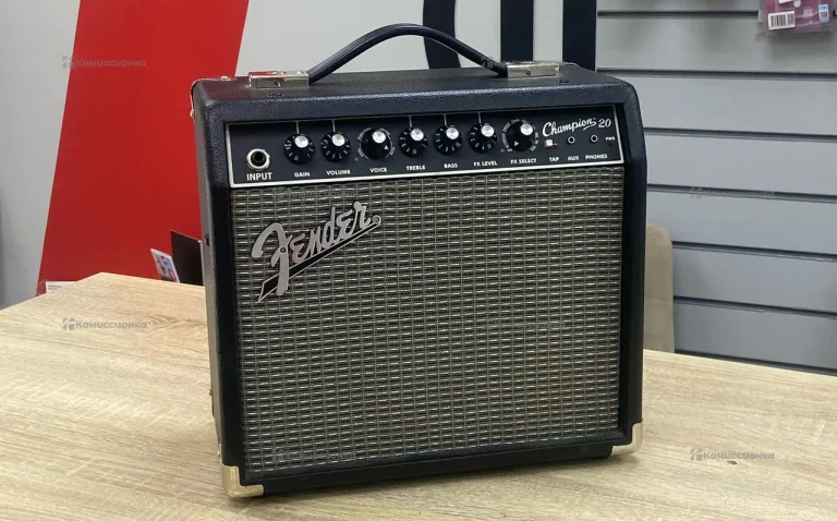 Комбоусилитель Fender Champion 20