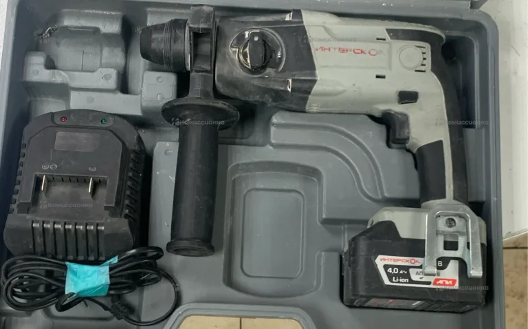 Перфоратор аккумуляторный Интерскол ПА-18/18Л2