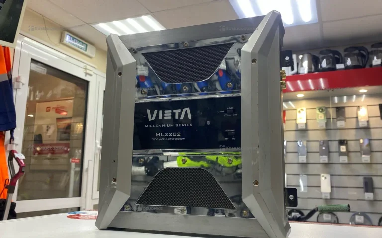 Автомобильный усилитель Vieta ML2202
