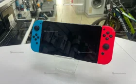 Купить Приставка Nintendo Switch oled б/у , в Копейск Цена:16900рублей