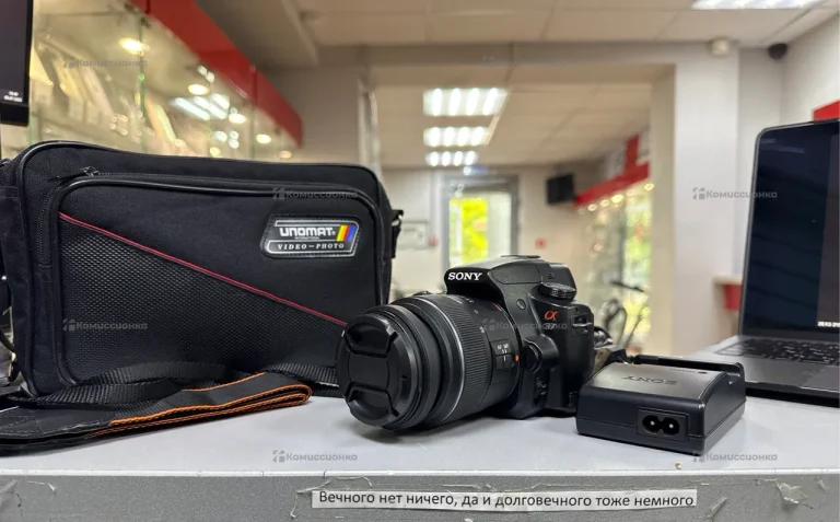 Зеркальный фотоаппарат Sony A37 kit 18-55