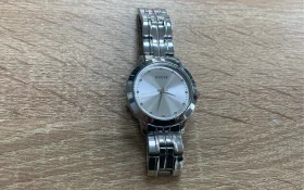 Купить Часы Guess б/у , в Саратов Цена:1400рублей