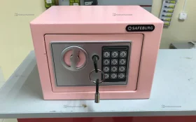 Купить Сейф Safeburg розовый б/у , в Энгельс Цена:1900рублей
