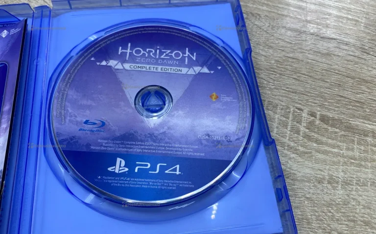 Sony диск для PS4 Horizon zero dawn