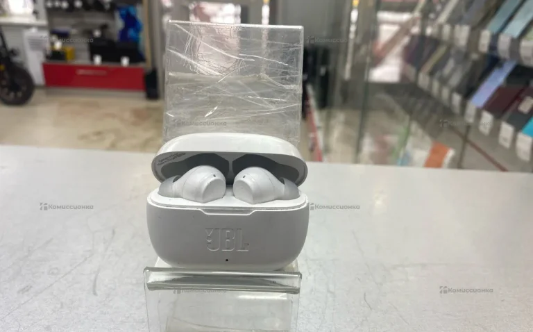 Наушники JBL TWS 200