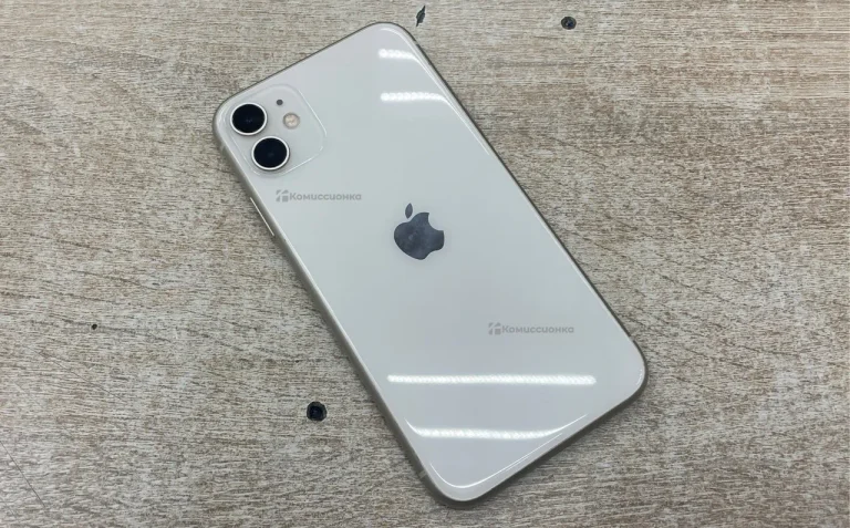 Apple iPhone 11 4/64 ГБ