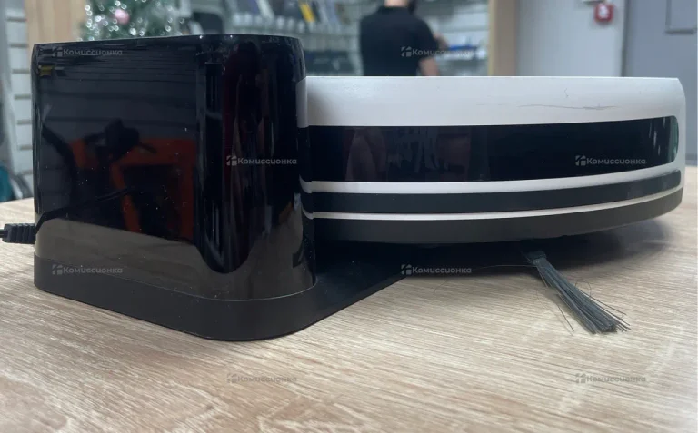 Пылесос  робот-пылесос Midea VCR04W